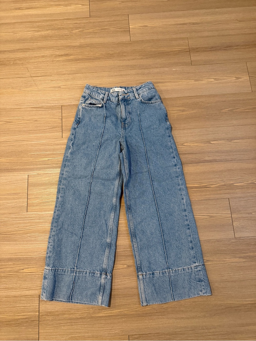 Zara Wide Leg Paneled Denim Jeans cropped